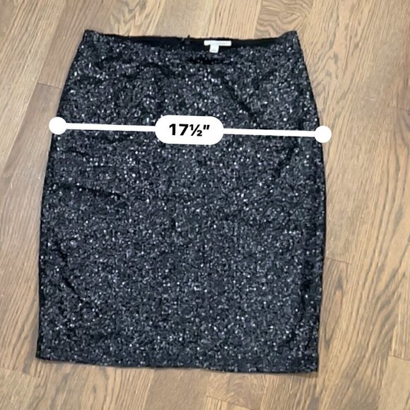 Halogen Black Sequin  skirt fully Lined Size 2 - Picture 3 of 4